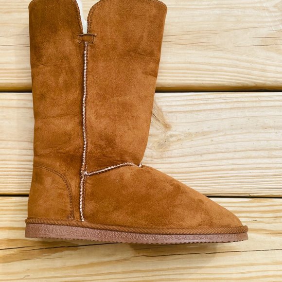 NWOT Willowbee Zoey Boot Size 7 - Picture 12 of 12